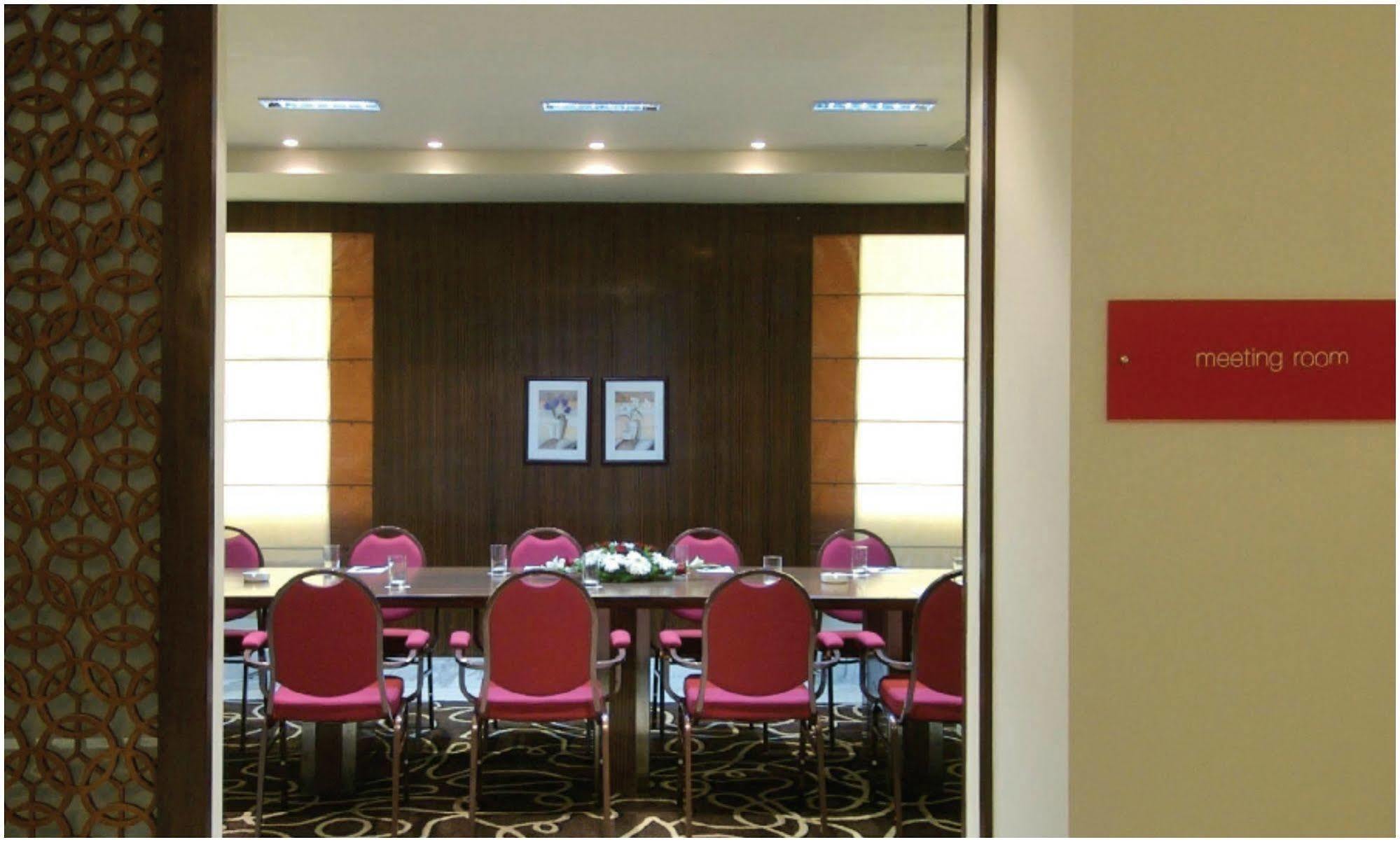 Vivanta Vijayawada, Mg Road Dış mekan fotoğraf